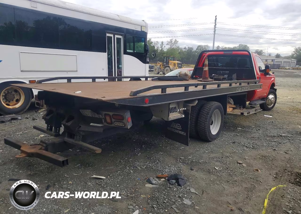 2016 Ford F550 Super Duty VIN:1FDUF5GY7GEB07404 - 3