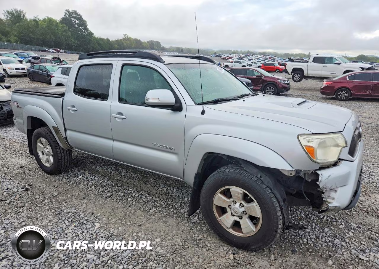 2013 Toyota Tacoma V6 VIN:3TMLU4EN4DM105804 - 4