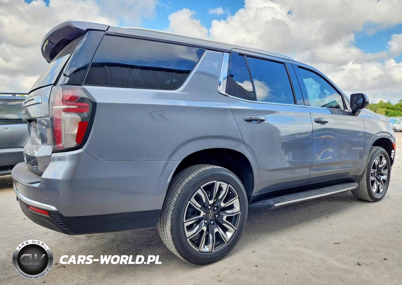 2021 Chevrolet Tahoe C1500 Lt VIN:1GNSCNKDXMR383144 - 3