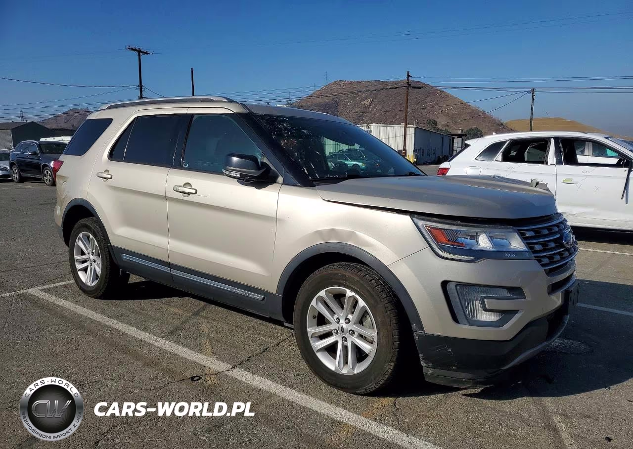 2017 Ford Explorer Xlt VIN:1FM5K7DH4HGD90804 - 4