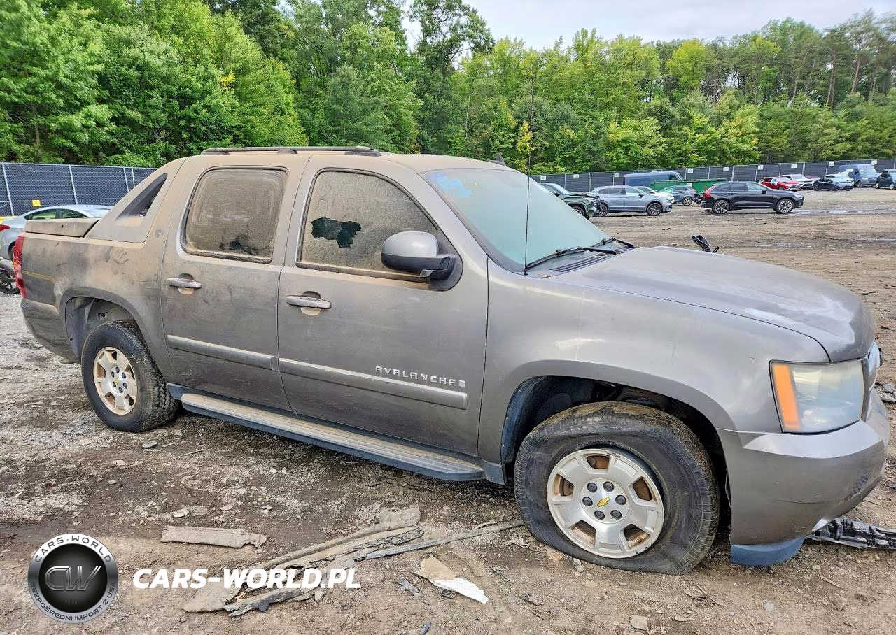 2007 Chevrolet Avalanche K1500 VIN:3GNFK12367G121372 - 4