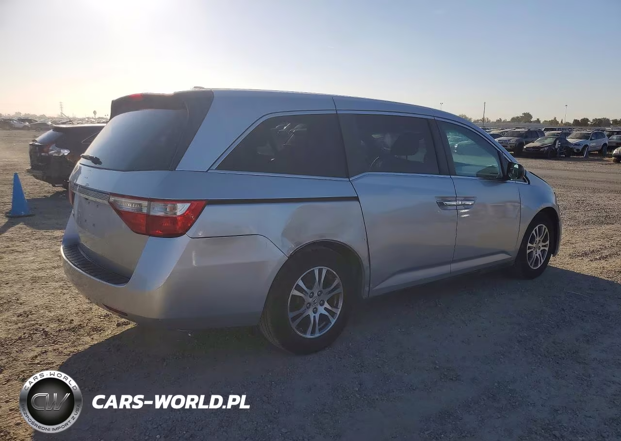 2011 Honda Odyssey Exl VIN:5FNRL5H67BB062617 - 3