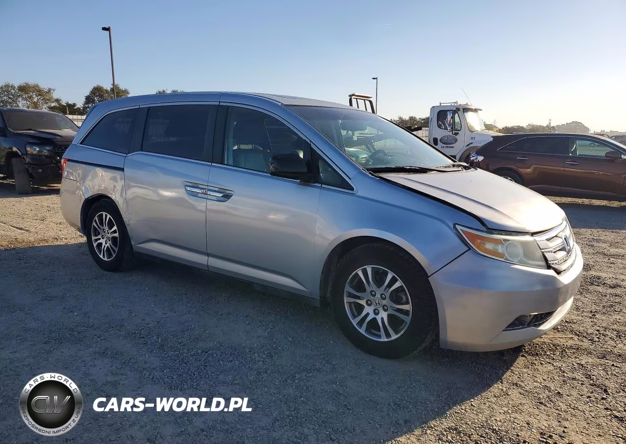 2011 Honda Odyssey Exl VIN:5FNRL5H67BB062617 - 4