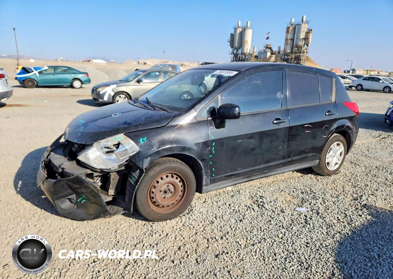 2011 Nissan Versa 1.8 S