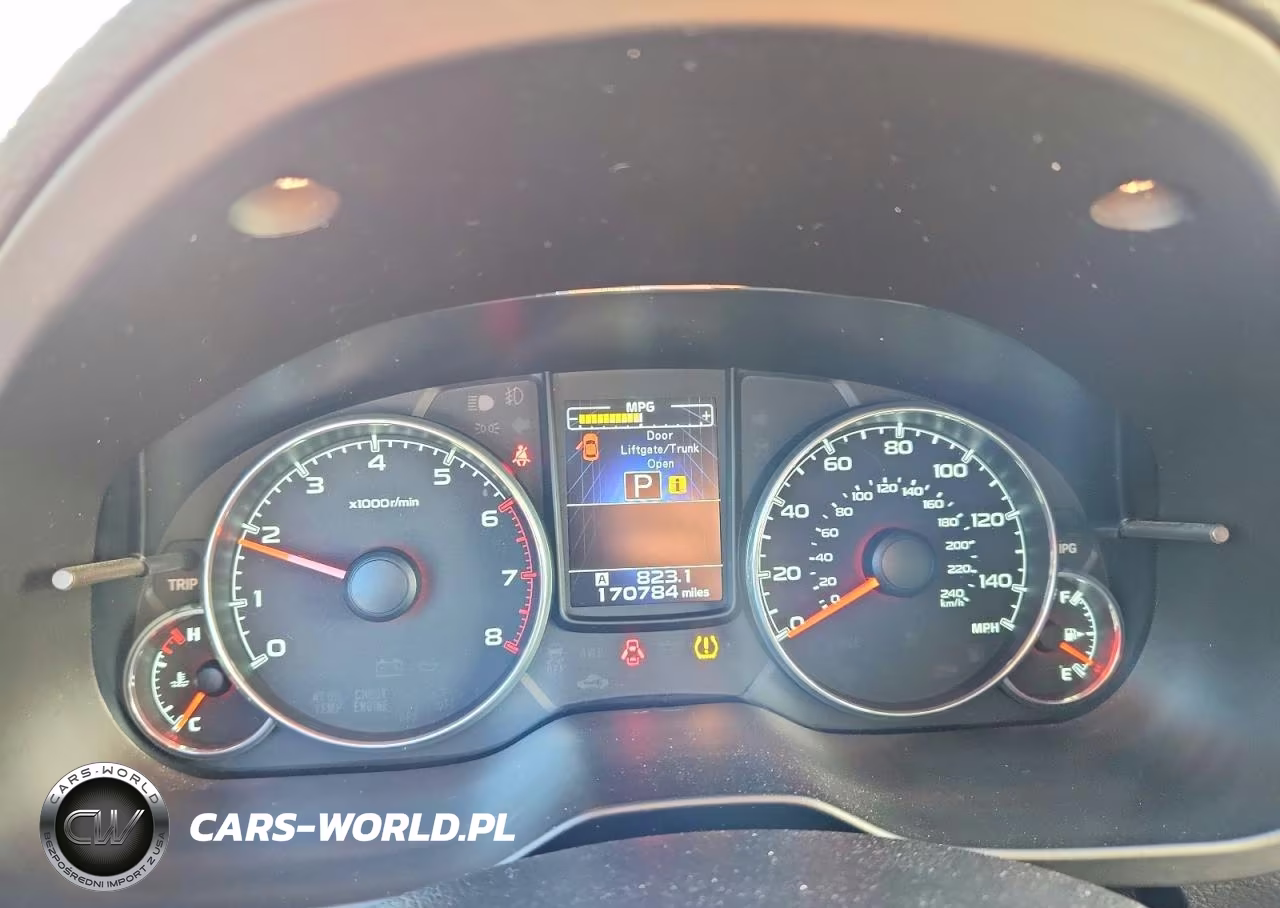 2014 Subaru Outback 2.5I Limited VIN:4S4BRBLC7E3271400 - 9