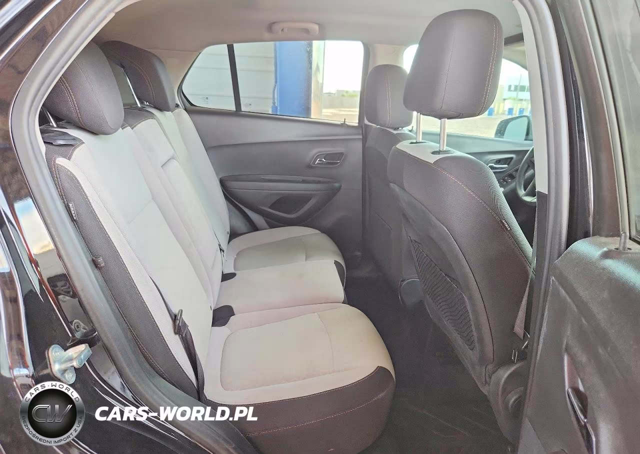 2020 Chevrolet Trax Ls VIN:3GNCJKSB0LL224548 - 11