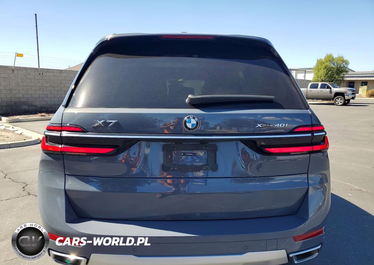 2025 BMW X7 xDrive40I VIN:5UX23EM03S9000532 - 6