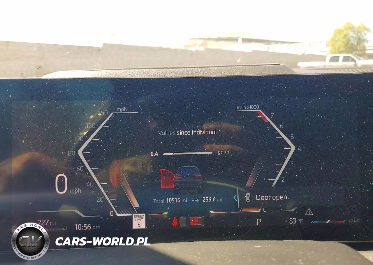2025 BMW X7 xDrive40I VIN:5UX23EM03S9000532 - 9