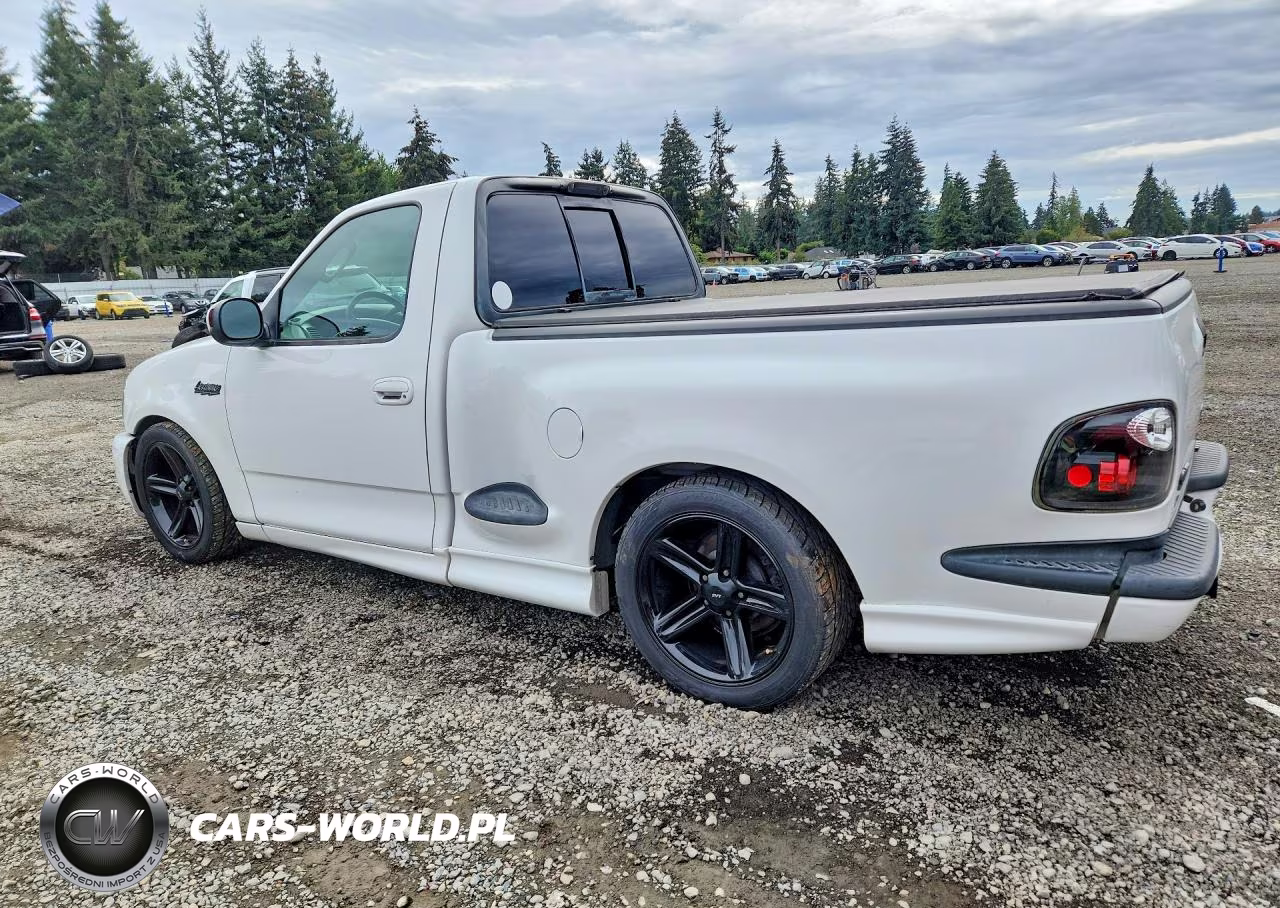 2003 Ford F150 Svt Lightning VIN:2FTRF07353CA82925 - 2