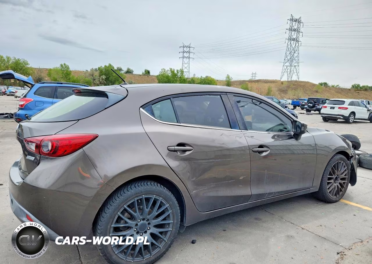 2015 Mazda 3 Touring VIN:3MZBM1L7XFM176889 - 3