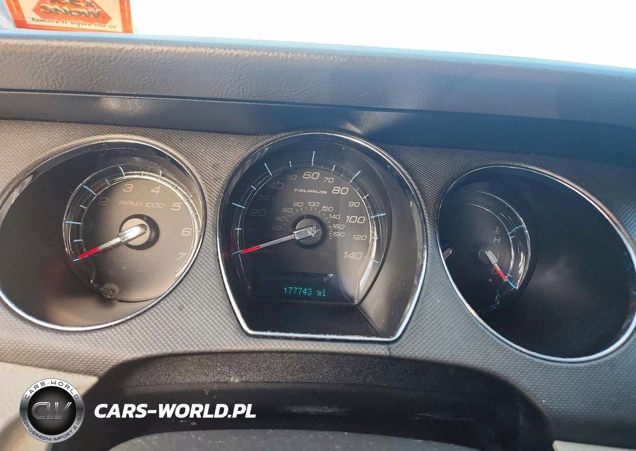2012 Ford Taurus Se VIN:1FAHP2DW1CG125857 - 9