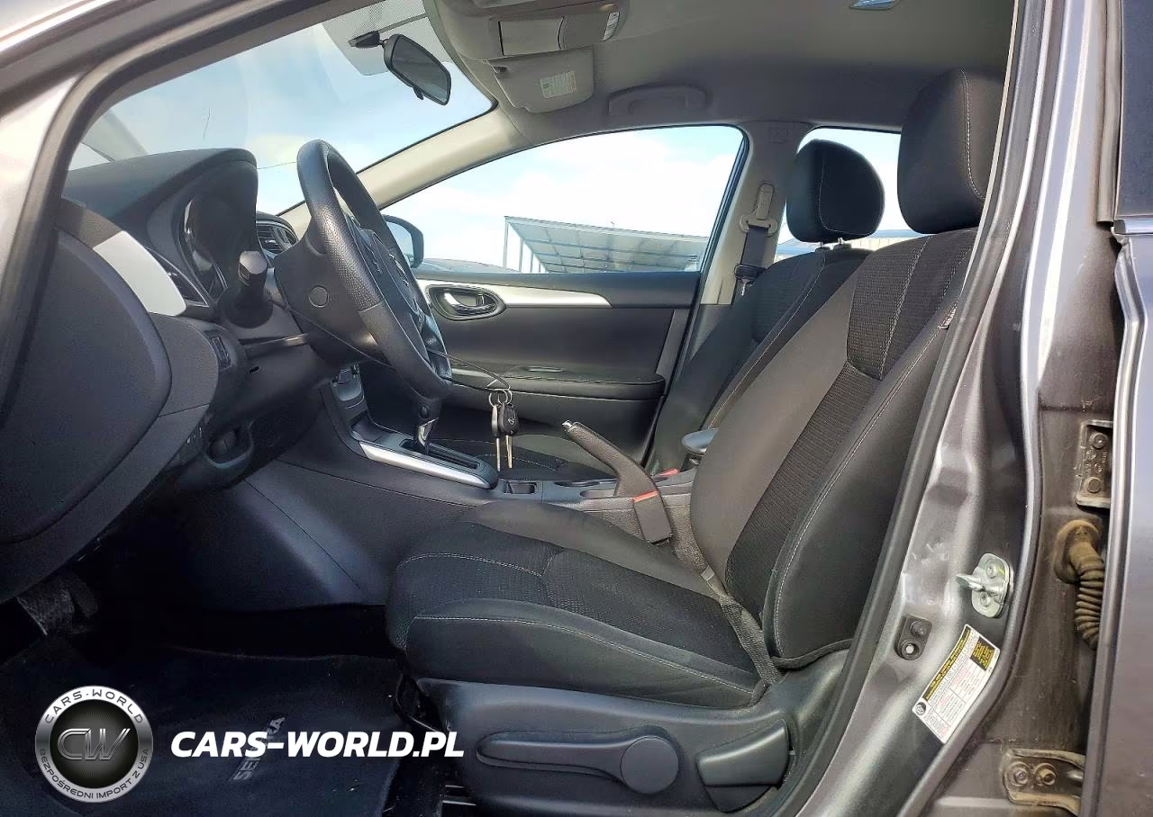 2018 Nissan Sentra S VIN:3N1AB7AP2JY323320 - 7