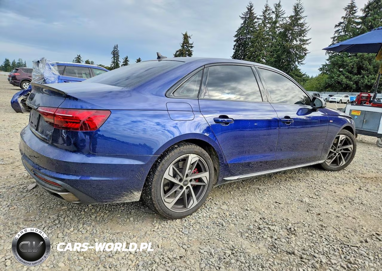 2023 Audi A4 Premium Plus 45 VIN:WAUEAAF43PA017170 - 3
