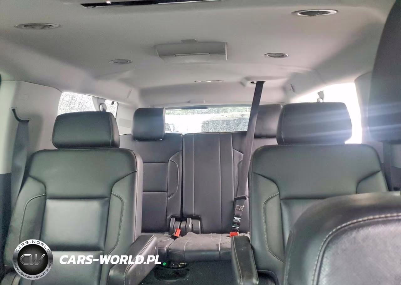 2019 Chevrolet Suburban K1500 Premier VIN:1GNSKJKJ9KR184844 - 10