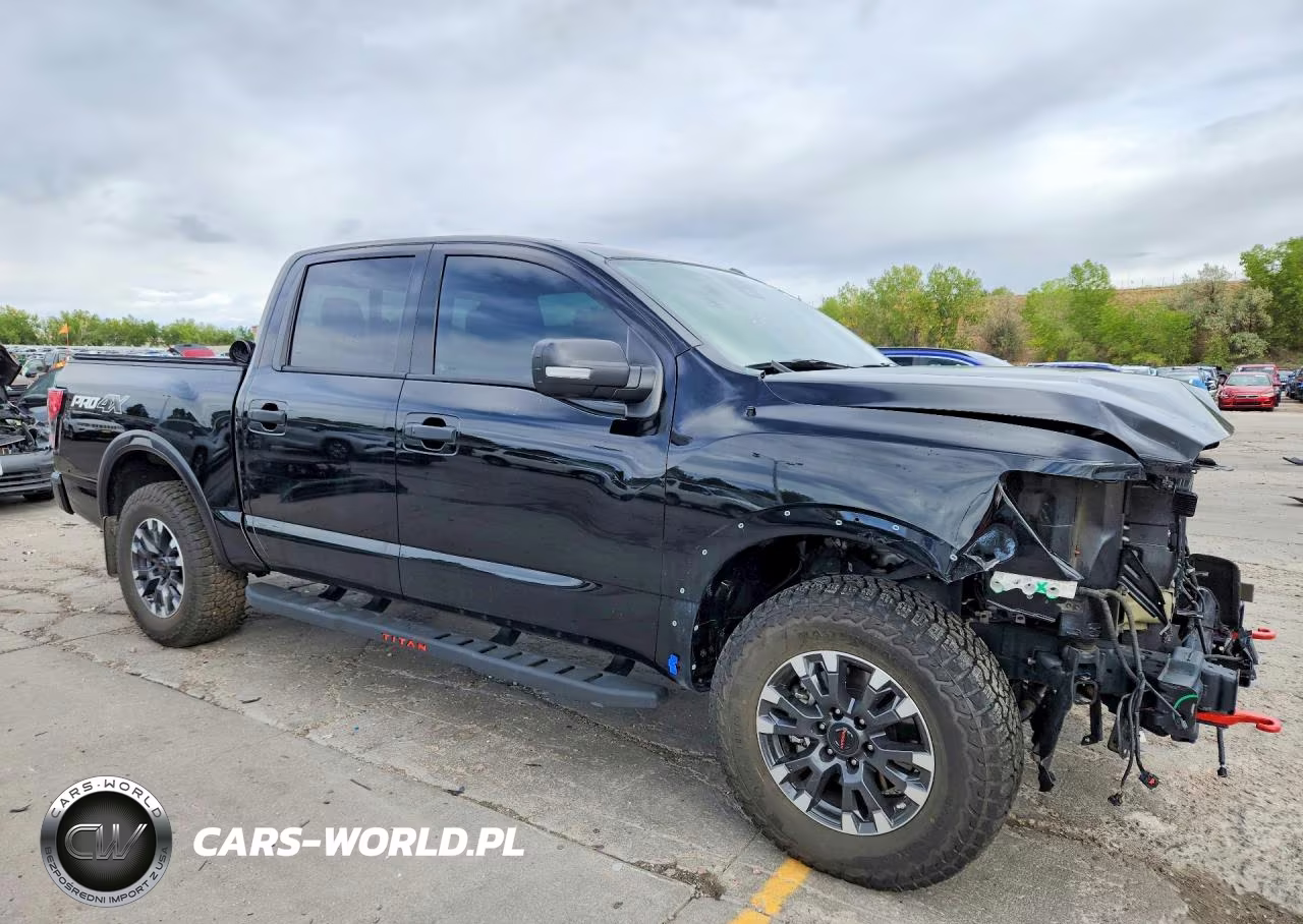 2021 Nissan Titan Pro-4X VIN:1N6AA1ED0MN525925 - 4