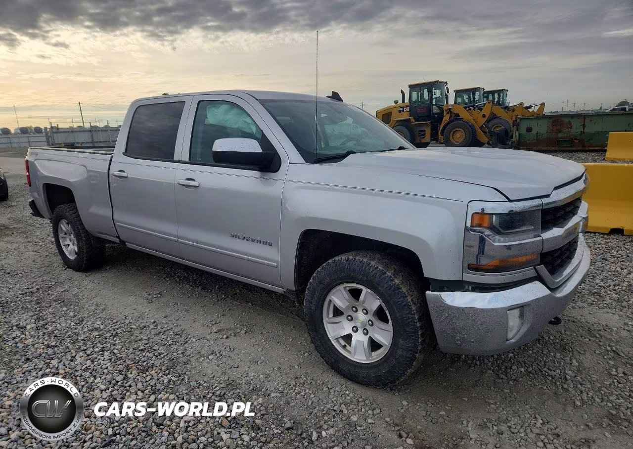 2017 Chevrolet Silverado K1500 Lt VIN:3GCUKREC1HG239969 - 4