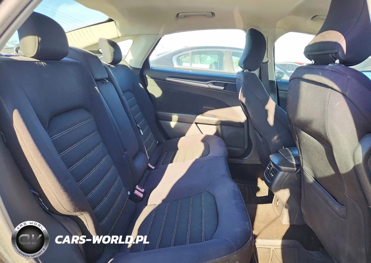 2015 Ford Fusion Se VIN:3FA6P0H77FR181281 - 10