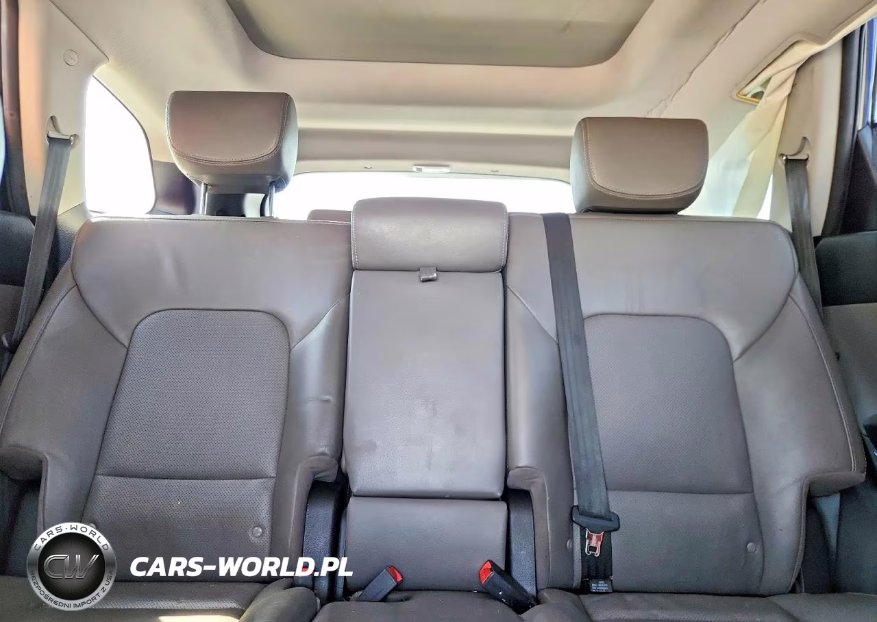 2017 Hyundai Santa Fe Se Ultimate VIN:KM8SR4HF4HU245950 - 10