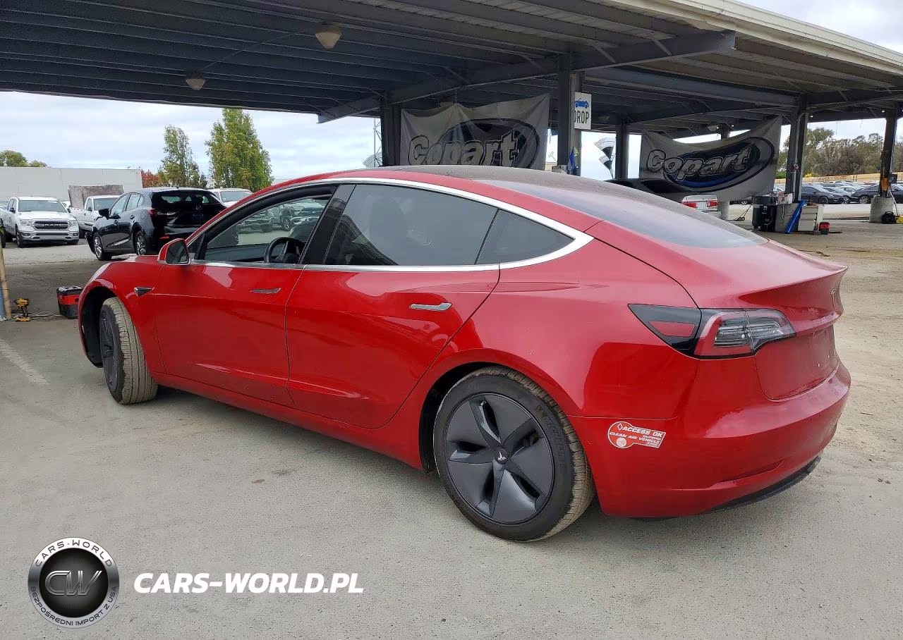 2018 Tesla Model 3 VIN:5YJ3E1EA0JF016739 - 2