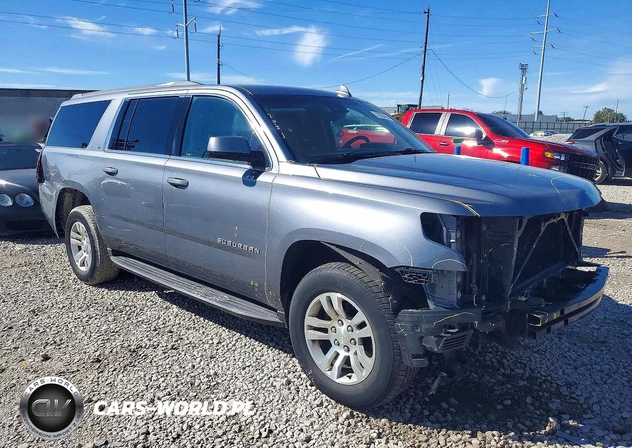 2018 Chevrolet Suburban K1500 Lt VIN:1GNSKHKC3JR340563 - 4