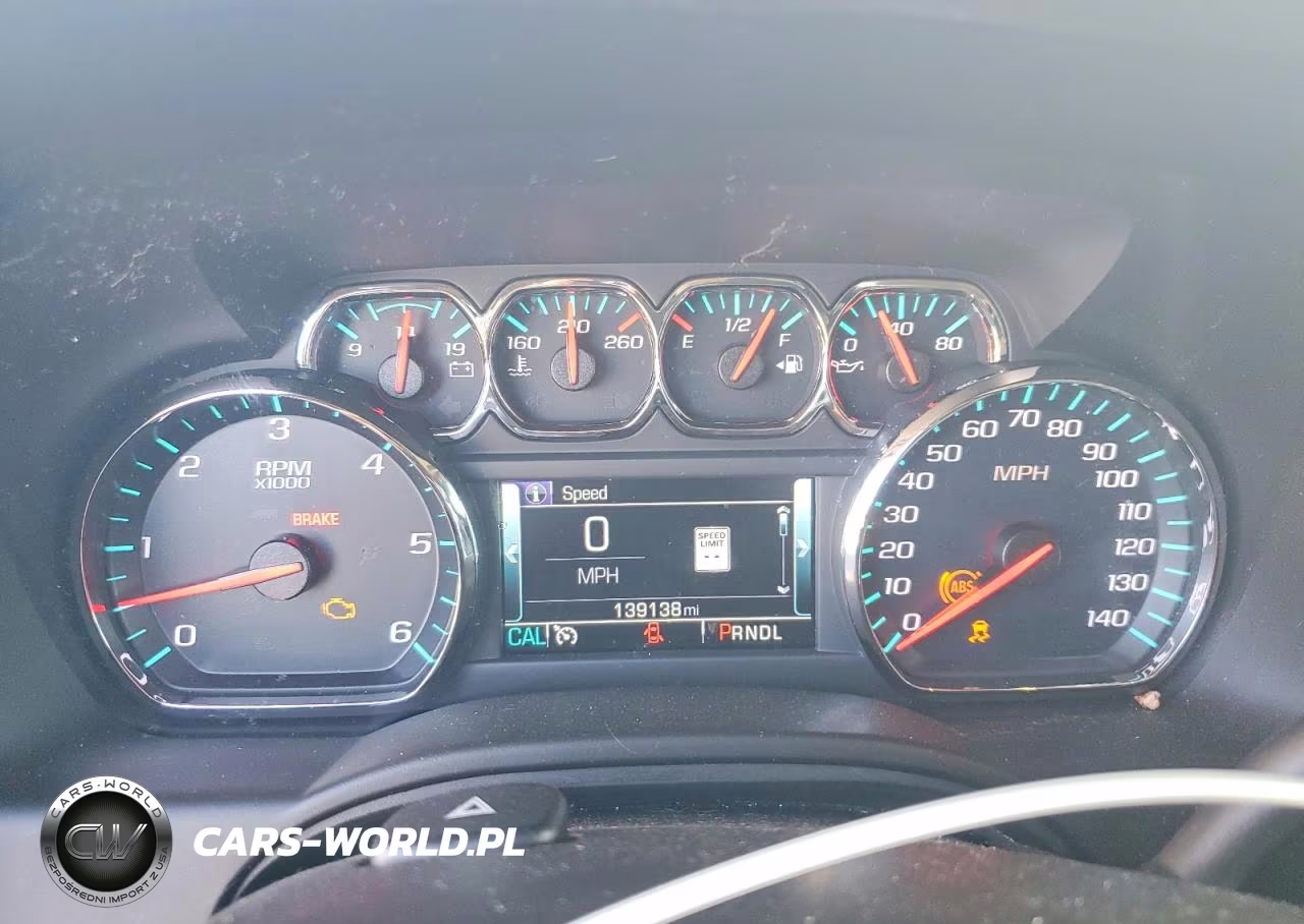 2018 Chevrolet Suburban K1500 Lt VIN:1GNSKHKC3JR340563 - 9