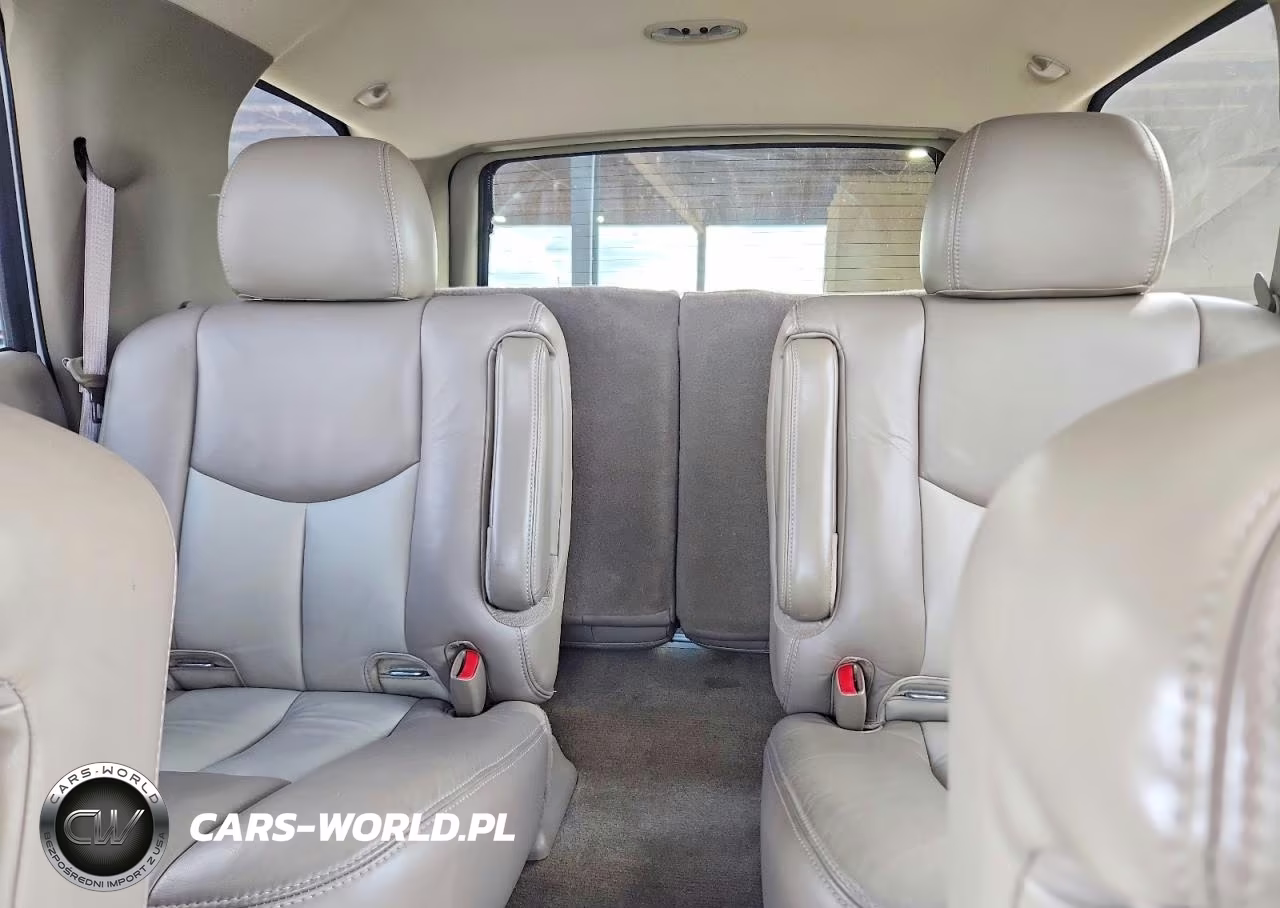 2004 GMC Yukon Denali VIN:1GKEK63UX4J167486 - 10