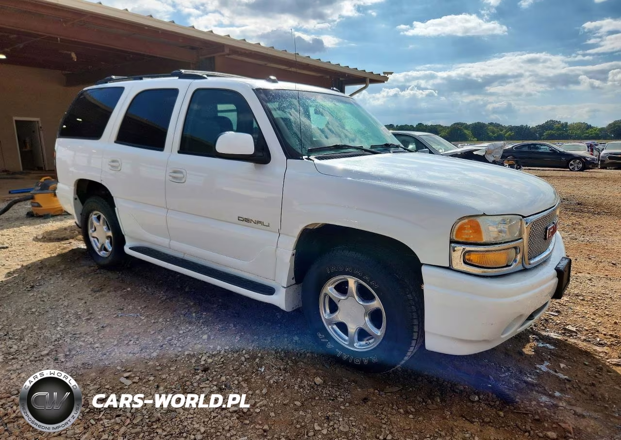 2004 GMC Yukon Denali VIN:1GKEK63UX4J167486 - 4