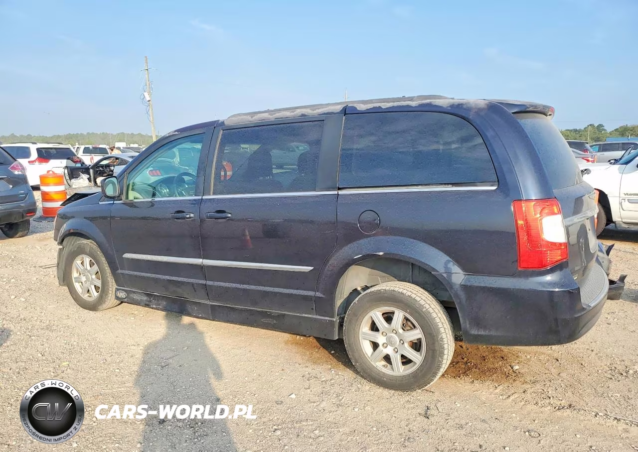 2011 Chrysler Town & Country Touring VIN:2A4RR5DG6BR645272 - 2