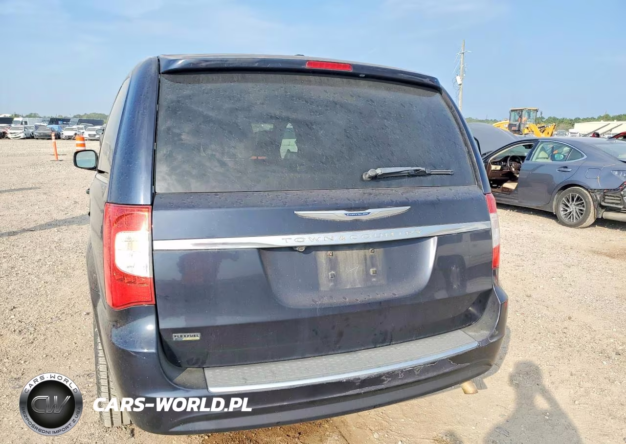 2011 Chrysler Town & Country Touring VIN:2A4RR5DG6BR645272 - 6