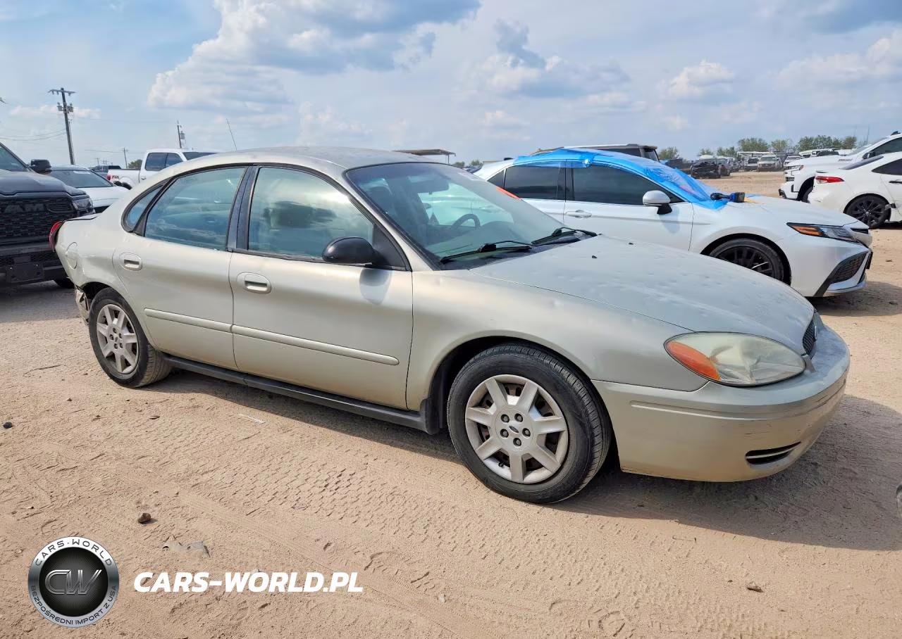 2007 Ford Taurus Se VIN:1FAFP53U17A151408 - 4