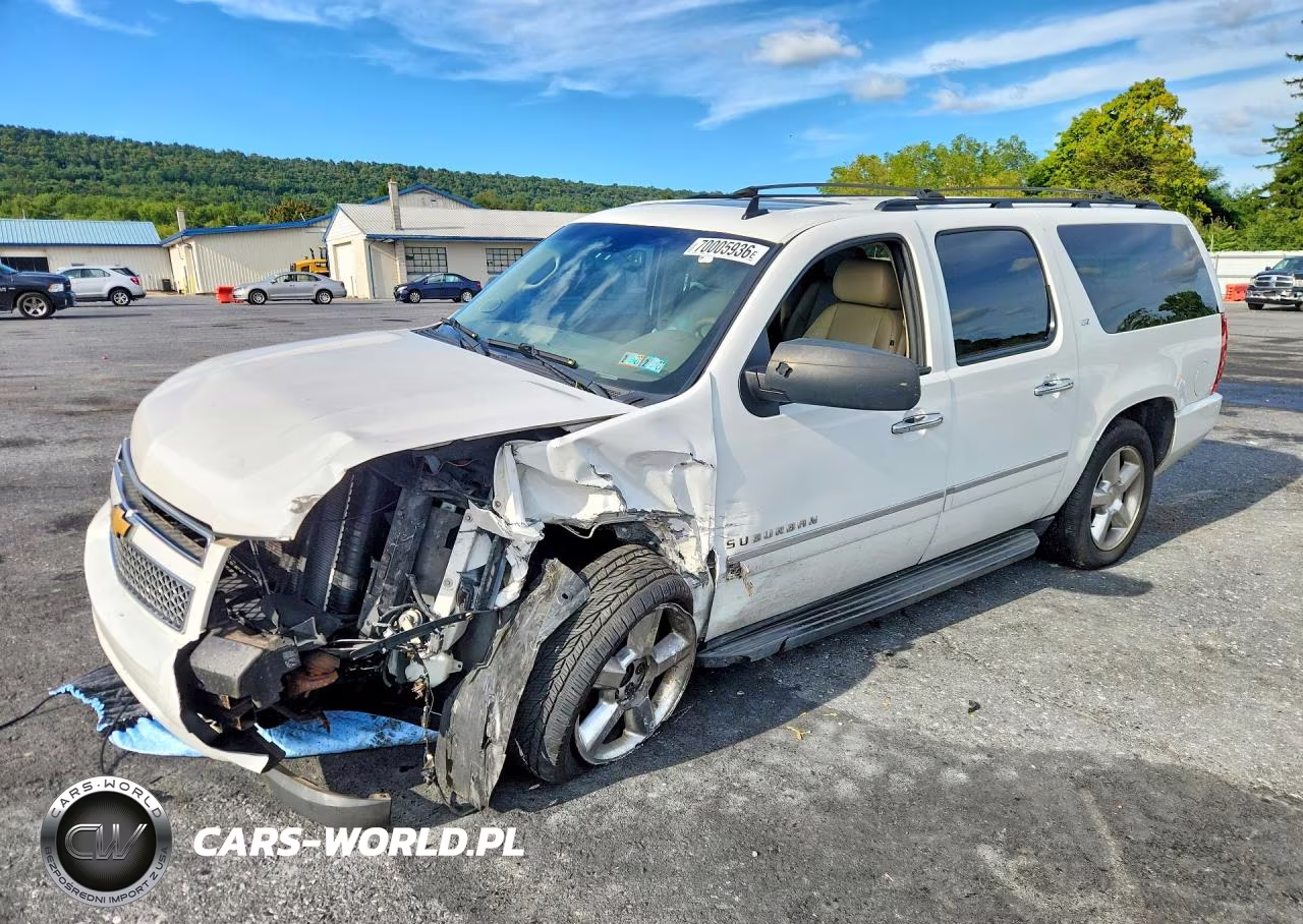 2013 Chevrolet Suburban K1500 Ltz