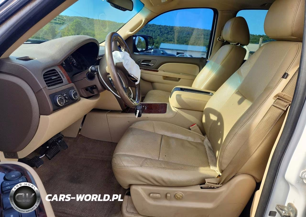 2013 Chevrolet Suburban K1500 Ltz VIN:1GNSKKE7XDR208576 - 7