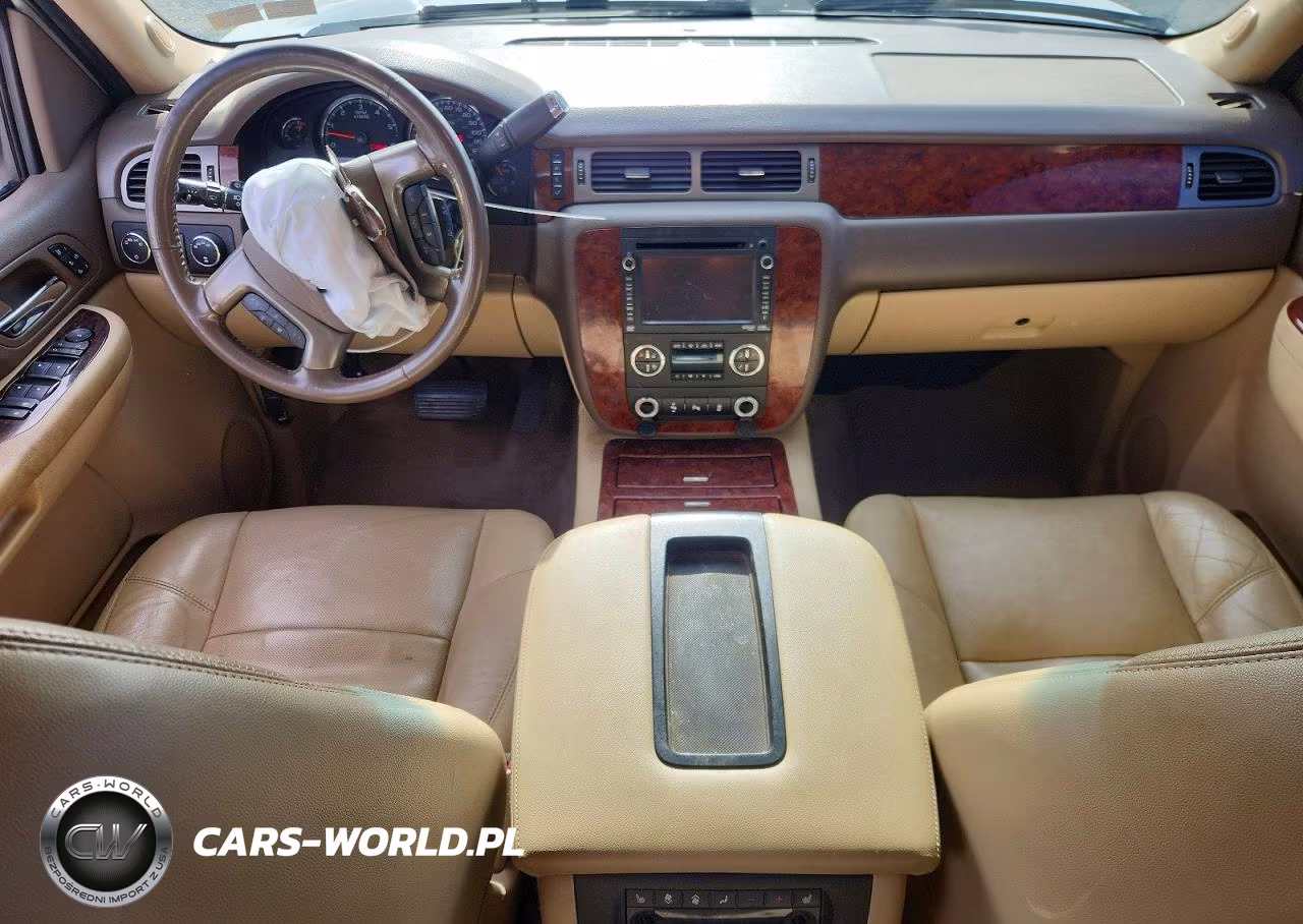 2013 Chevrolet Suburban K1500 Ltz VIN:1GNSKKE7XDR208576 - 8