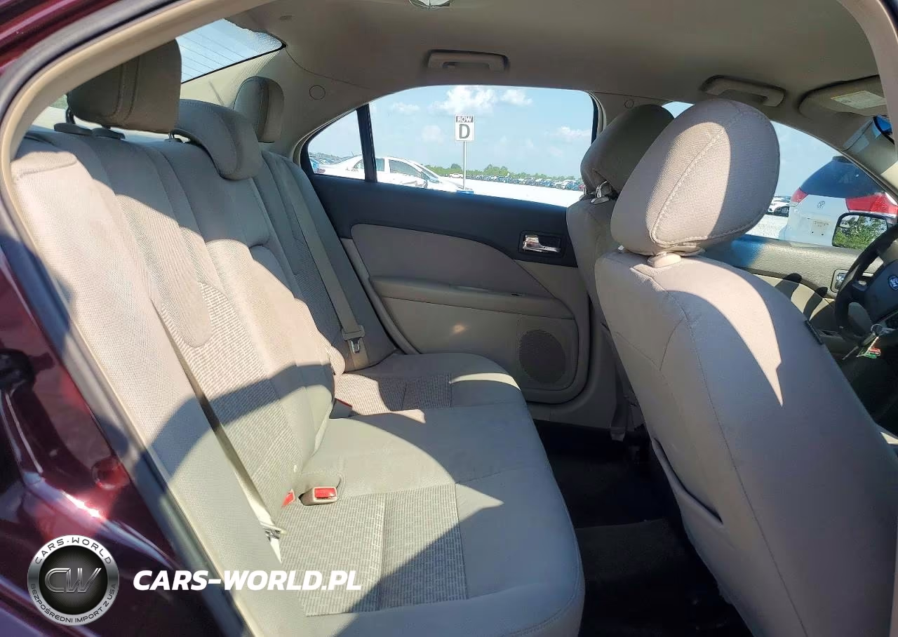 2012 Ford Fusion Se VIN:3FAHP0HG3CR261102 - 10