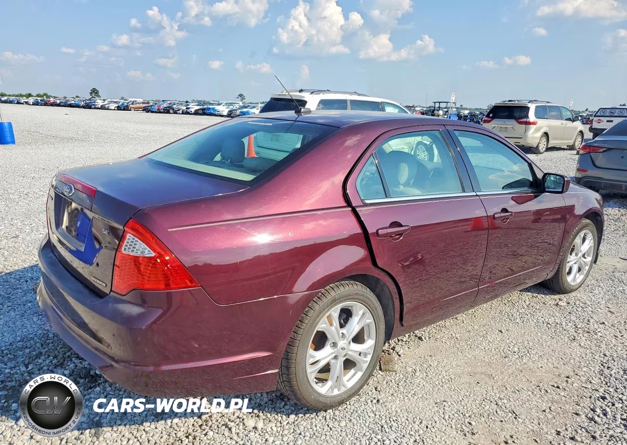 2012 Ford Fusion Se VIN:3FAHP0HG3CR261102 - 3