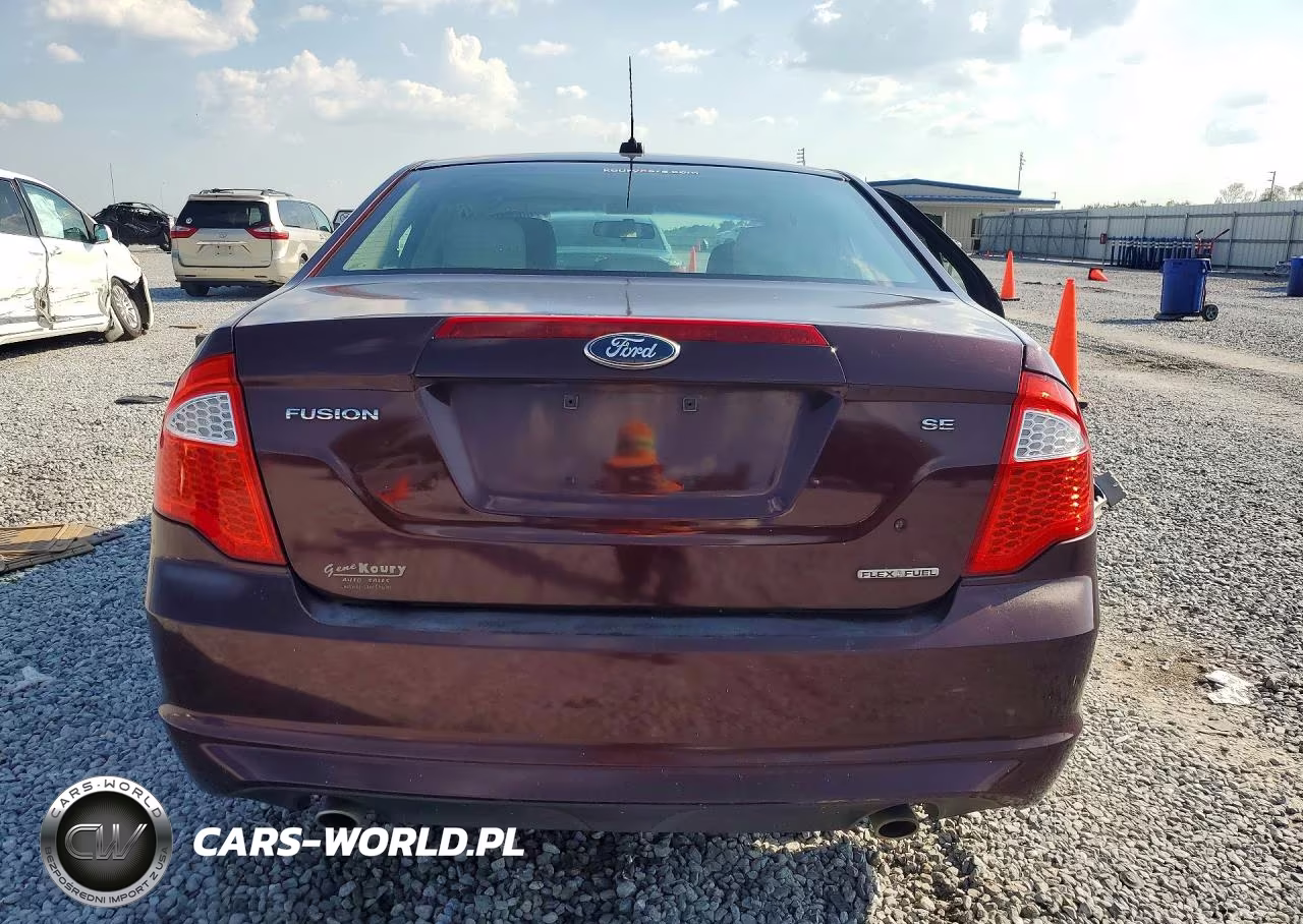 2012 Ford Fusion Se VIN:3FAHP0HG3CR261102 - 6
