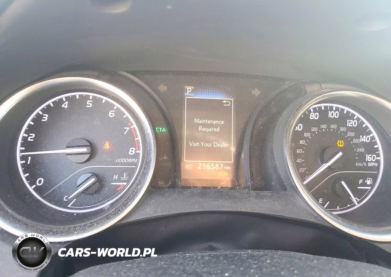 2018 Toyota Camry Le VIN:JTNB11HK1J3034980 - 9