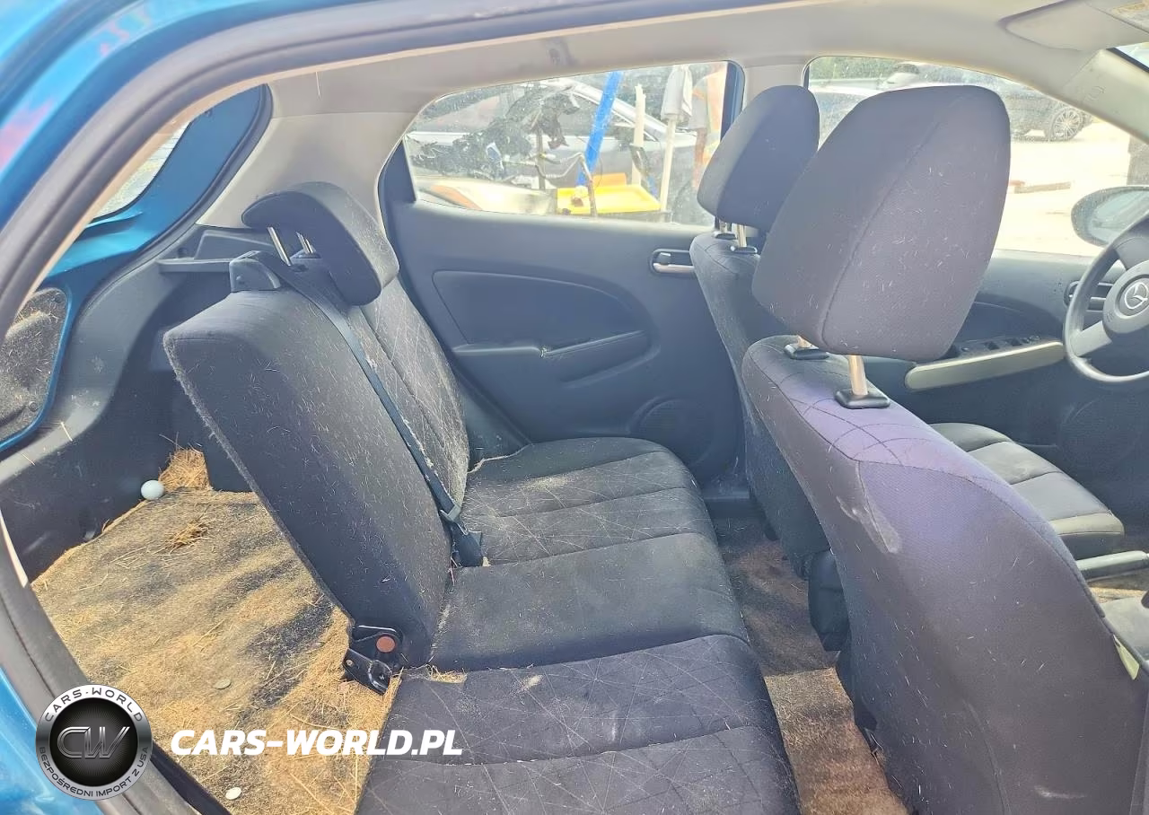 2011 Mazda Mazda2 VIN:JM1DE1HY9B0126976 - 10