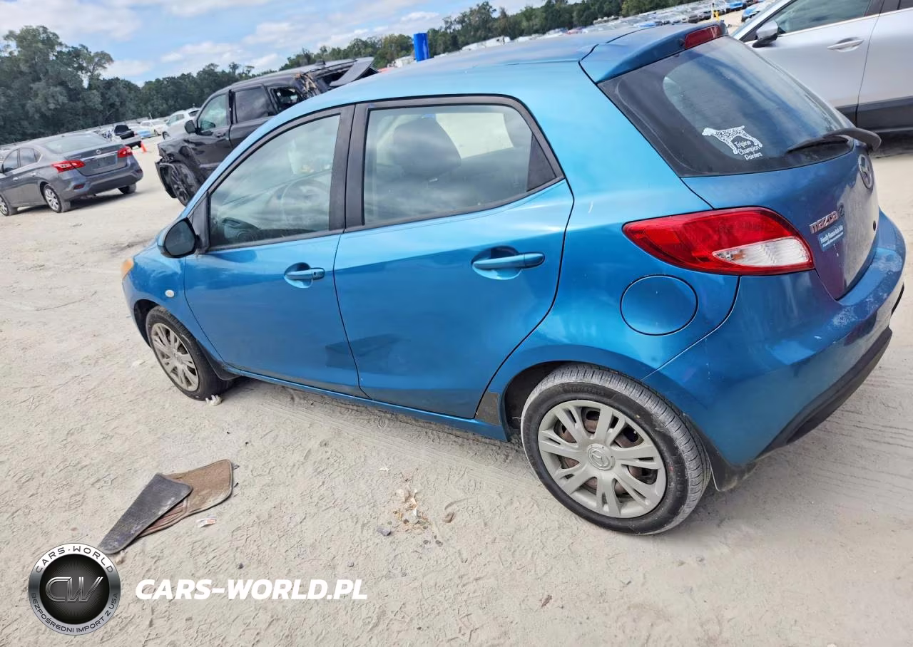 2011 Mazda Mazda2 VIN:JM1DE1HY9B0126976 - 2