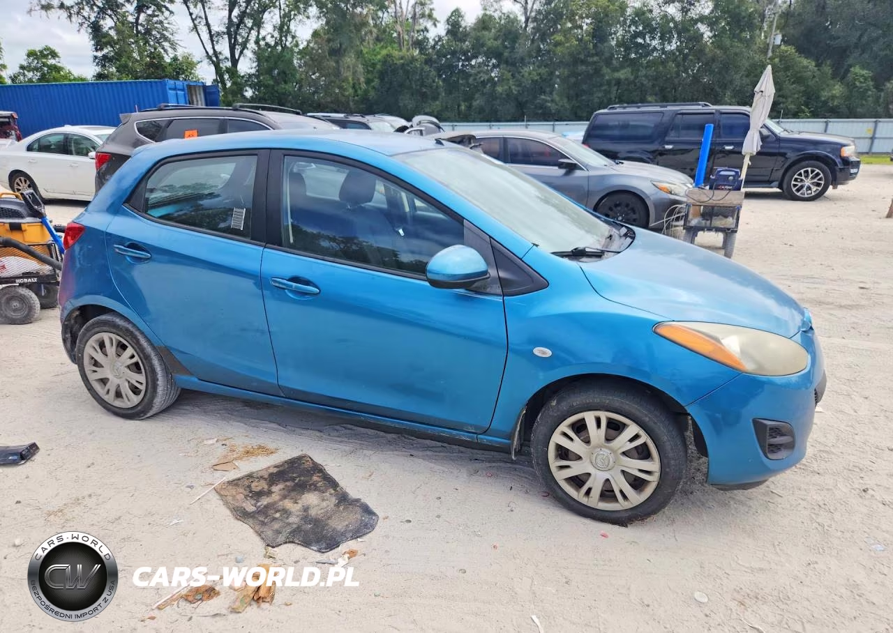 2011 Mazda Mazda2 VIN:JM1DE1HY9B0126976 - 4