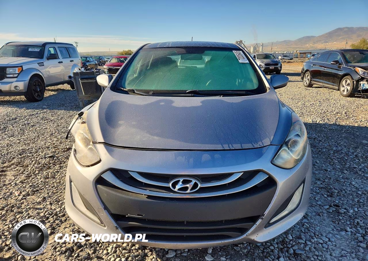 2015 Hyundai Elantra Gt Base VIN:KMHD35LHXFU238202 - 5