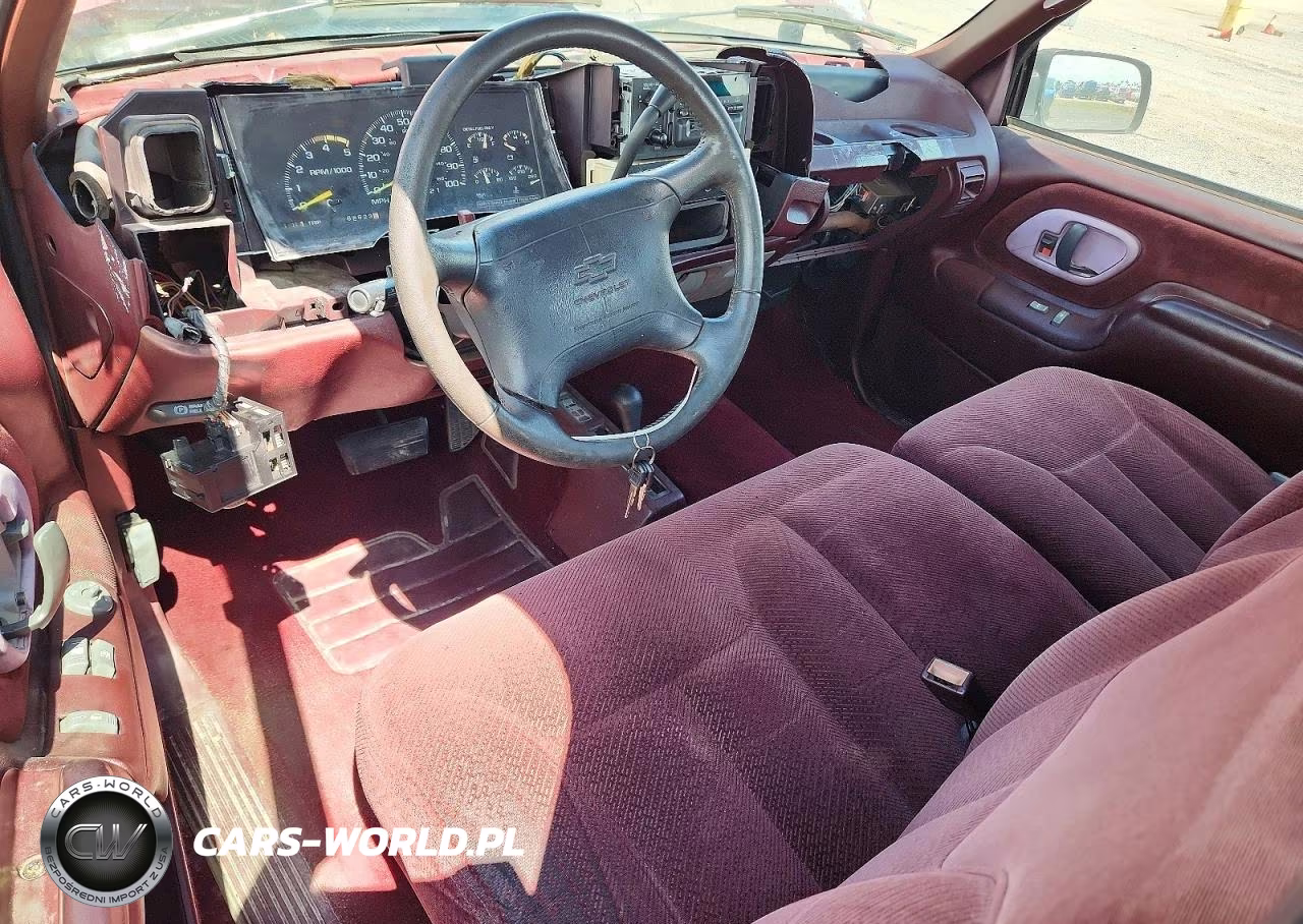 1995 Chevrolet Gmt-400 K1500 VIN:1GCEK19S0SE163621 - 8