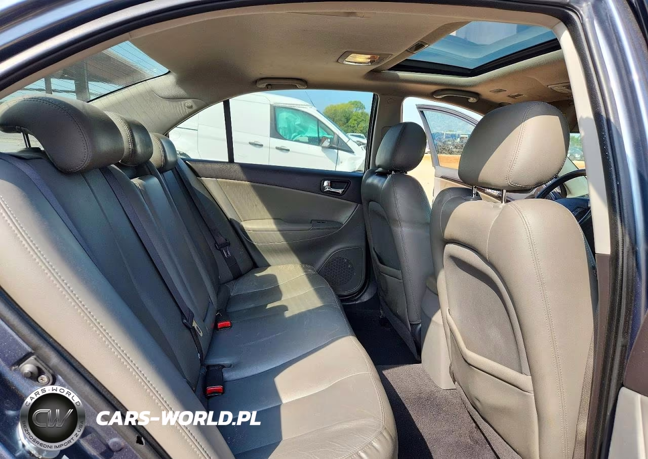 2009 Hyundai Sonata Limited VIN:5NPEU46C49H426132 - 10