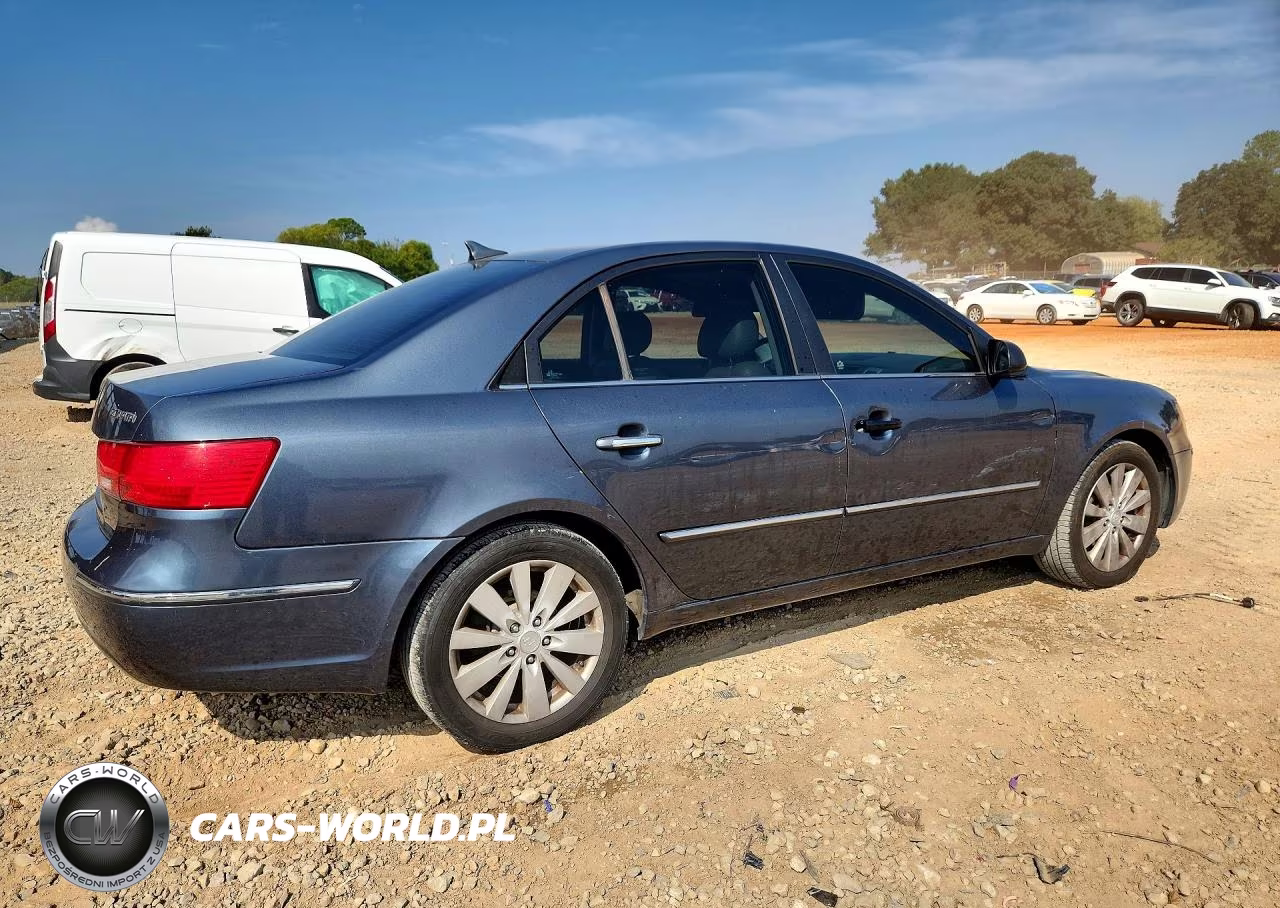 2009 Hyundai Sonata Limited VIN:5NPEU46C49H426132 - 3