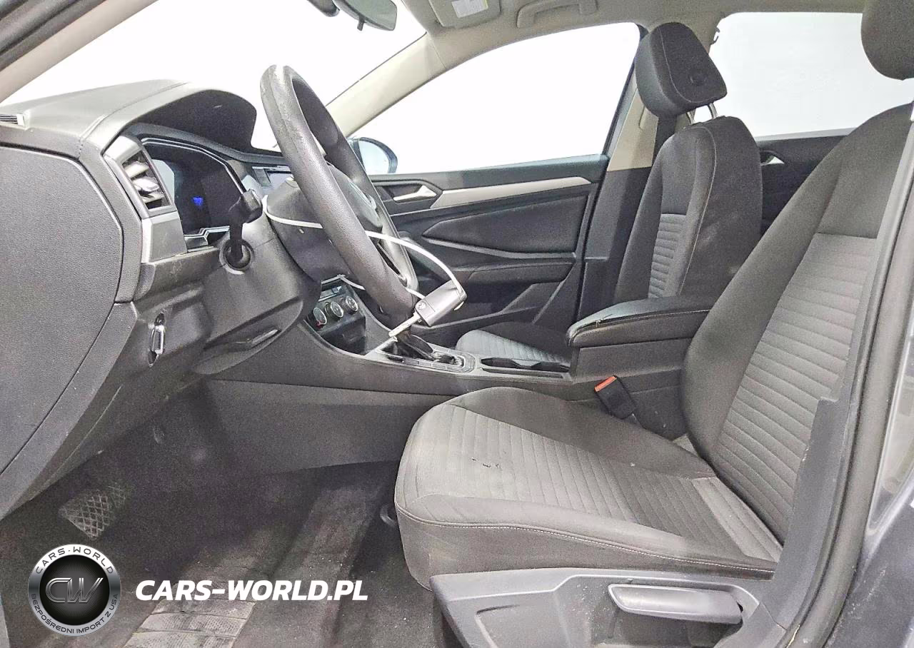 2023 Volkswagen Jetta S VIN:3VW5M7BU8PM021069 - 7