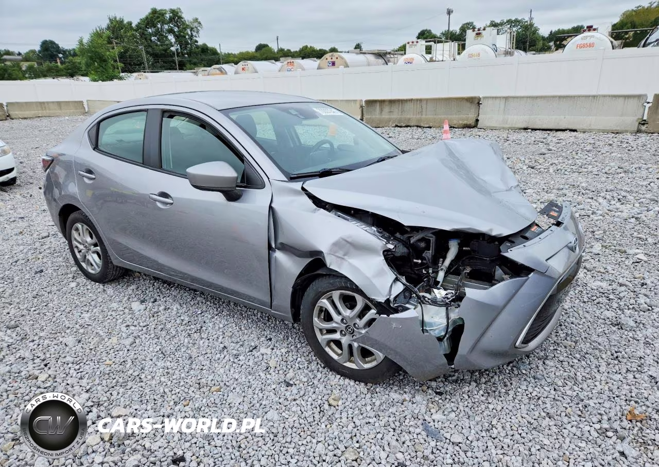 2016 Scion Ia Base VIN:3MYDLBZV9GY134820 - 4