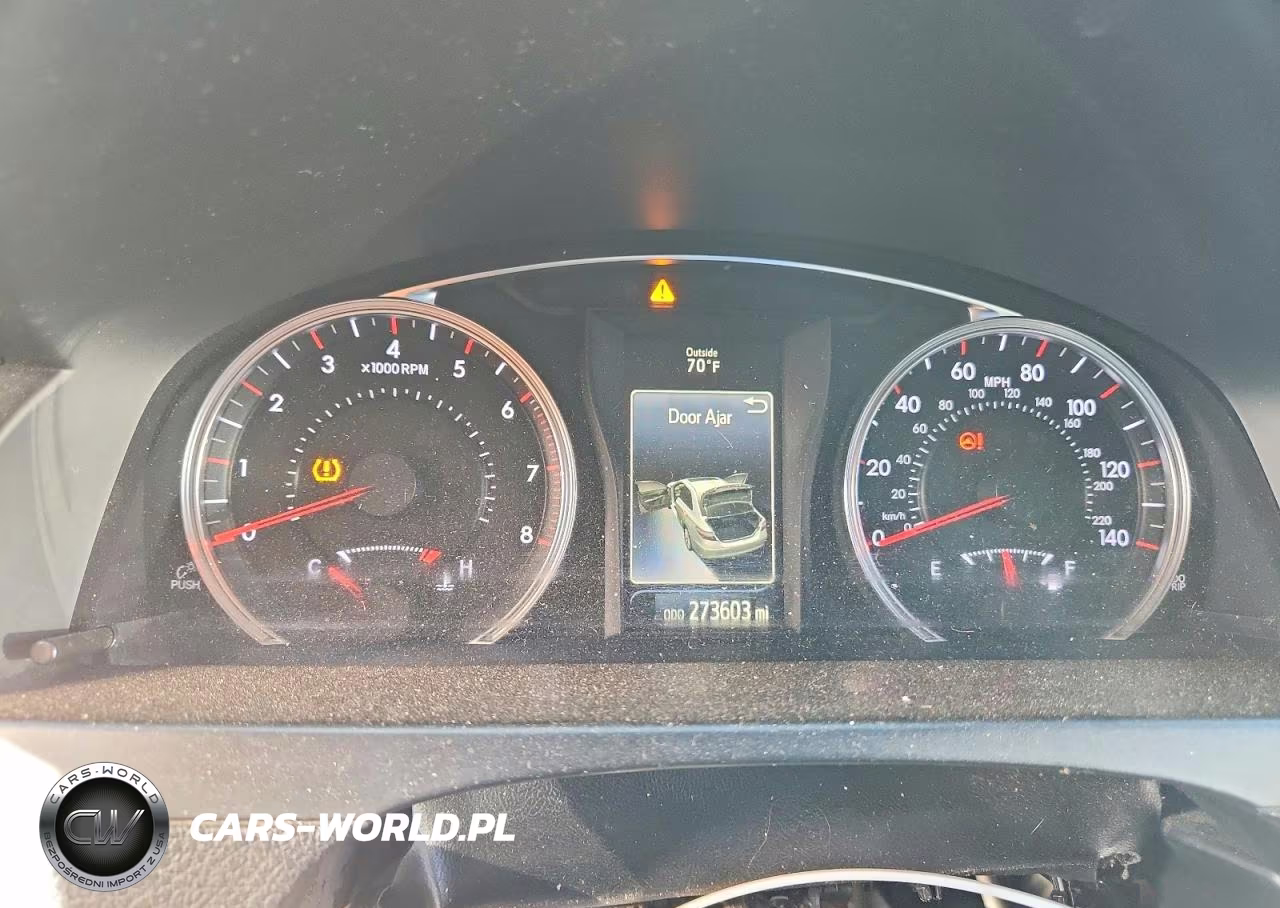 2017 Toyota Camry Se VIN:4T1BF1FK4HU357879 - 9