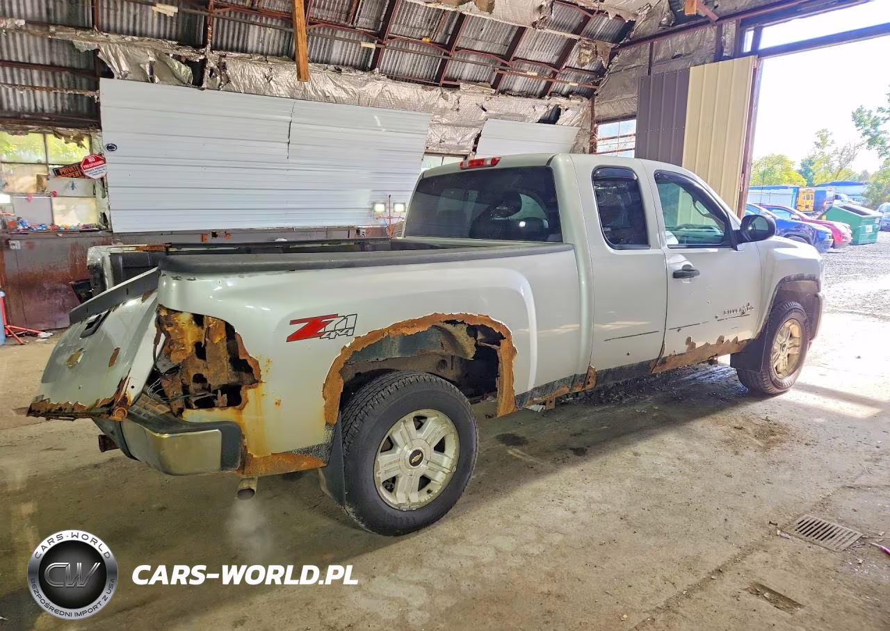 2010 Chevrolet Silverado K1500 Lt VIN:1GCSKSE39AZ192341 - 3