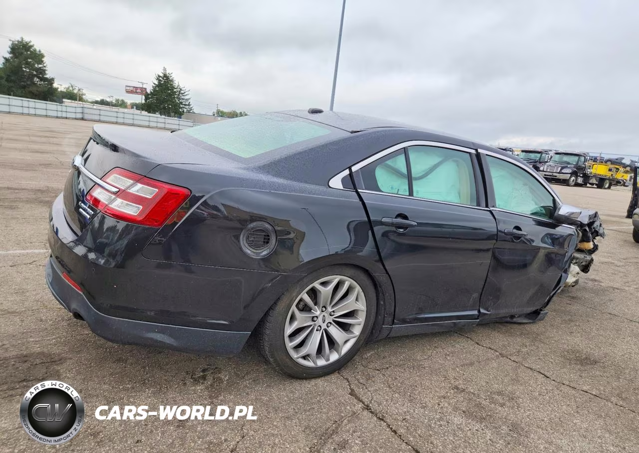 2015 Ford Taurus Limited VIN:1FAHP2F84FG139187 - 3