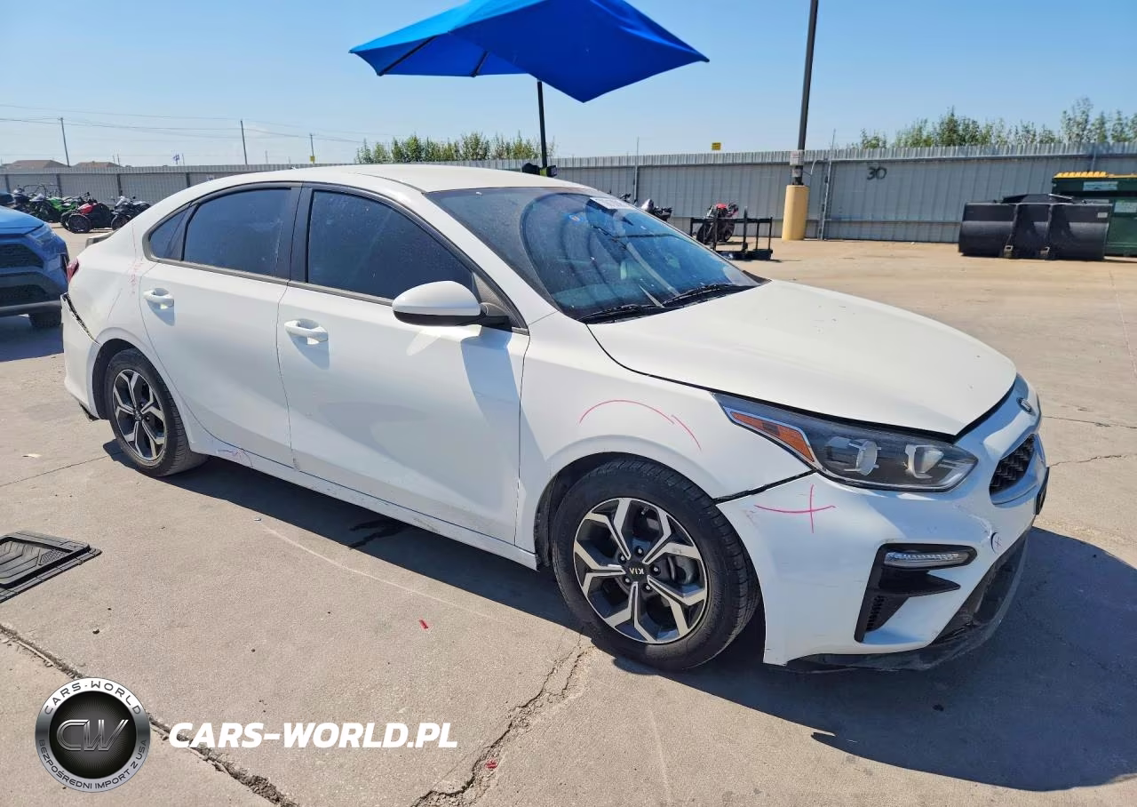 2020 Kia Forte Lxs VIN:3KPF24AD7LE249677 - 4